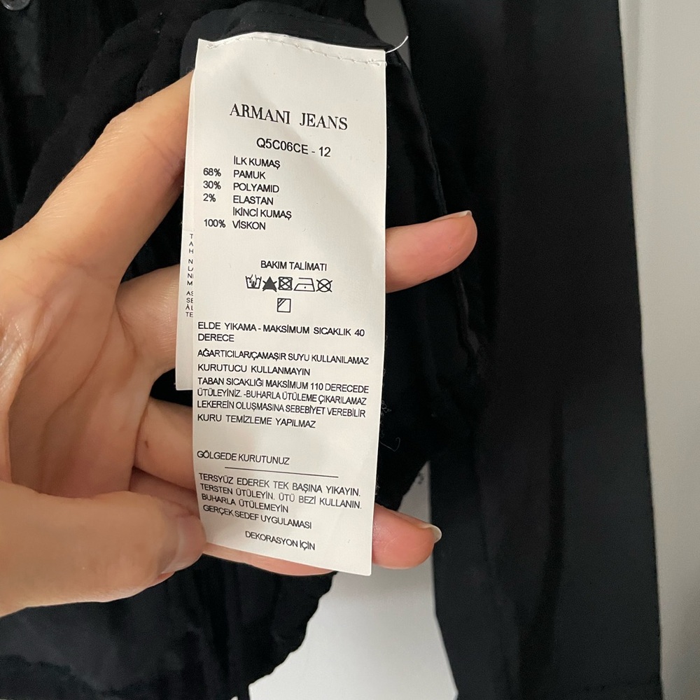 Armani Jeans women’s black blouse S - Picture 7 of 11